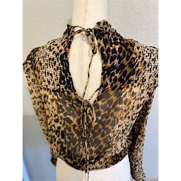 Free People Leopard Roma Mock Neck Tie Detail Smocked Top Size Small OB1069086 - Picture 3 of 11